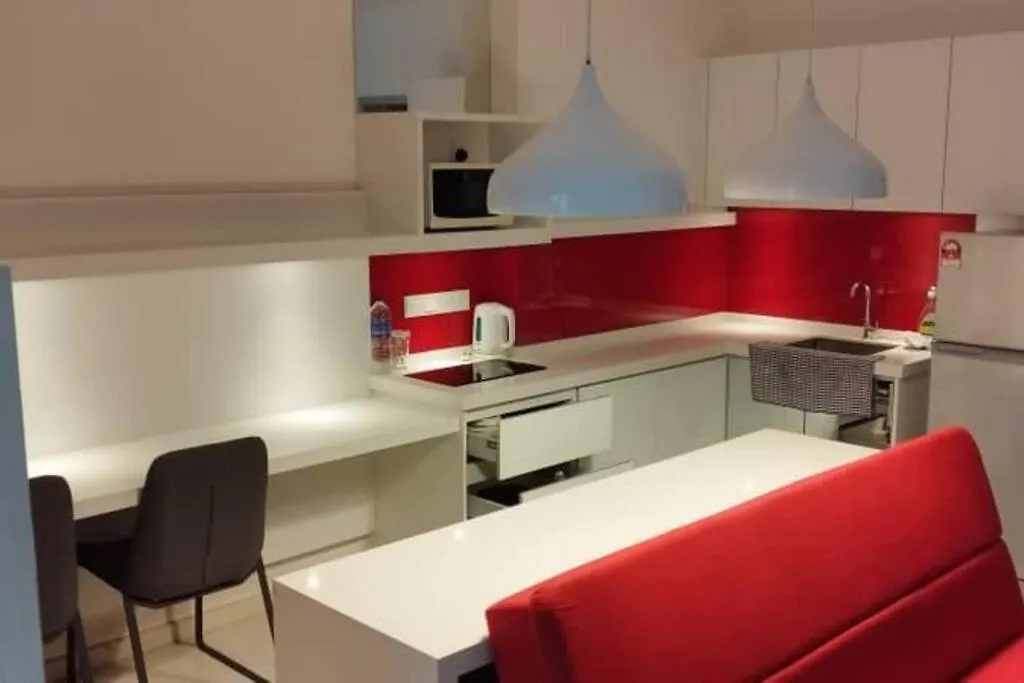 A Loft With Kitchen + Full-Condo Facilities. George Town 0*,  Ma­lay­sia